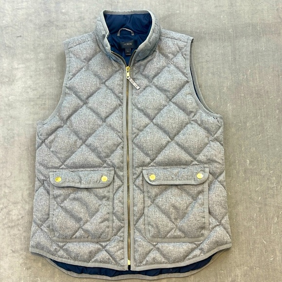 J. Crew Jackets & Blazers - J.Crew Women's Gray‎ Quilted Puffer Vest Size Small